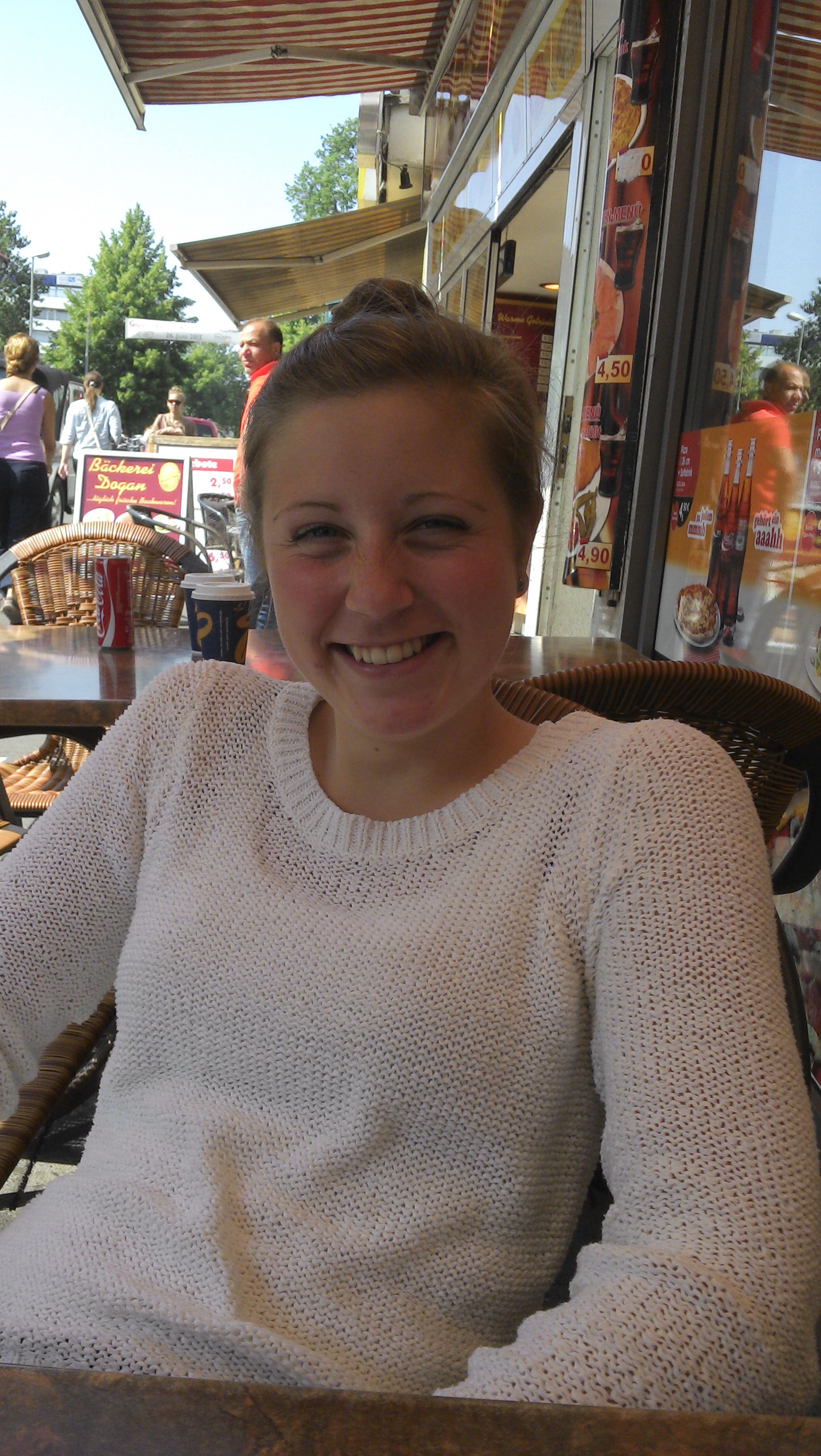 Isabell Hollmann Isabell Hollmann